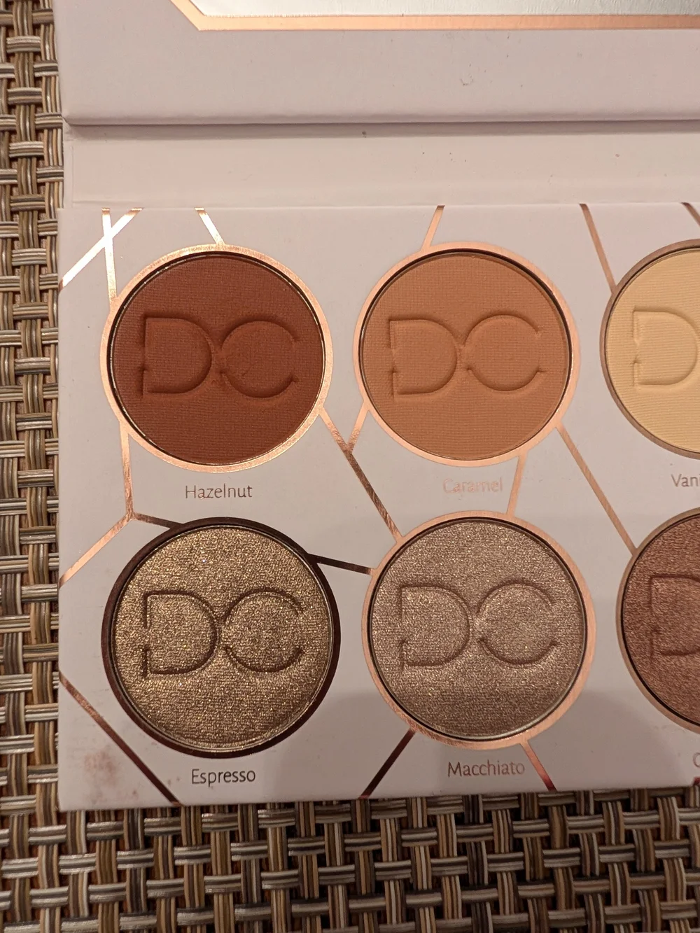 Dominique Cosmetics Eyeshadow Palette